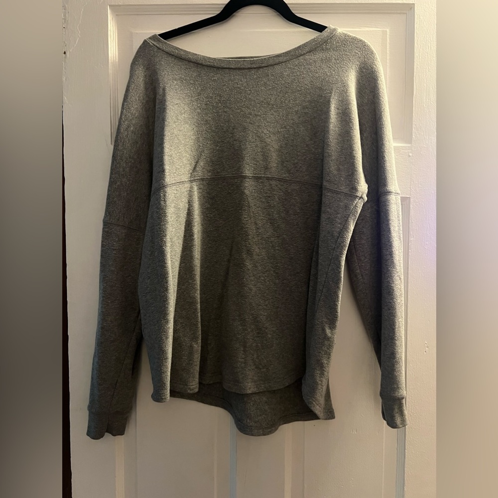 TNA High/Low Crewneck Sweater